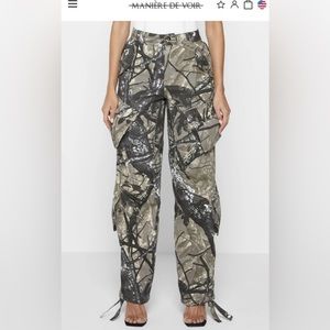 Maniere De Voire Camouflage Cargo Pants